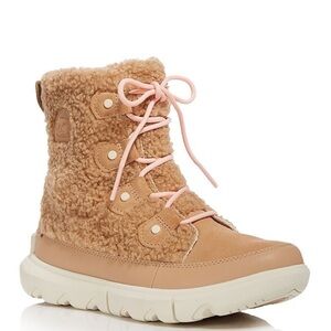 Sorel Tan and Cream Winter Boots